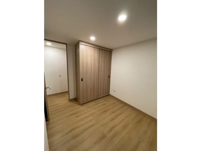 Apartamento de 3 alcobas en venta en El Porvenir, La Ceja, 80 m² · foto 14 de 16