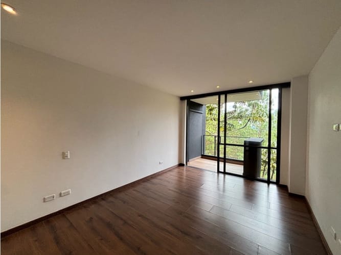 Apartamento de 2 alcobas en venta en El Carmen, El Retiro, 85 m² · foto 9 de 15