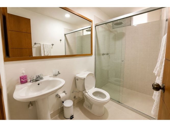 Apartamento en venta en San Antonio De Pereira, Rionegro, 73 m² · foto 6 de 9