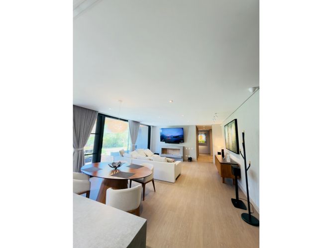 Apartamento de 5 alcobas en venta en Cabeceras De Llanogrande, Rionegro, 207 m² · foto 7 de 24