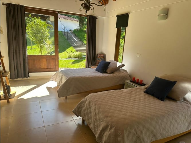 Casa de 4 alcobas en venta en Llano Grande, Rionegro, 350 m² · foto 14 de 24