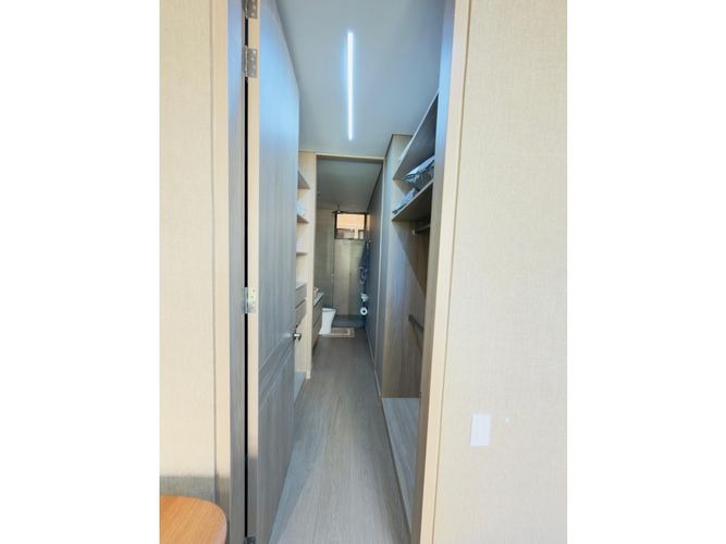 Apartamento de 5 alcobas en venta en Cabeceras De Llanogrande, Rionegro, 207 m² · foto 17 de 24
