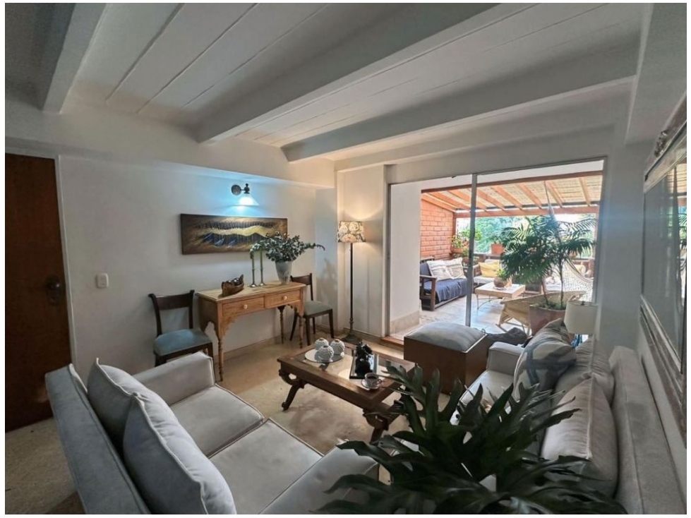 4BR Apartment in El Poblado (156 m²) for Sale - 2