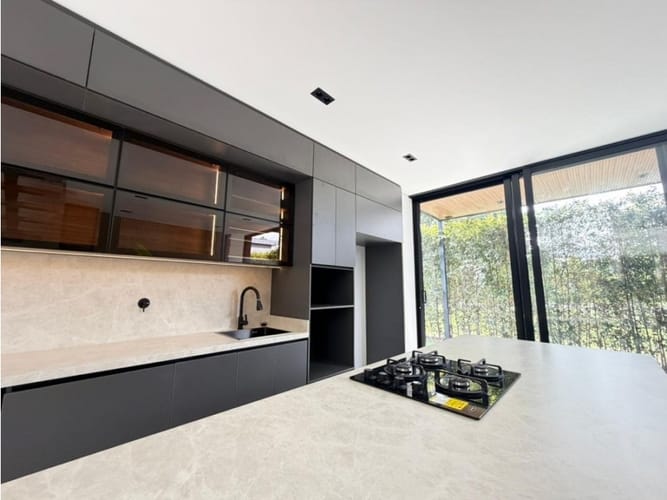 Casa de 3 alcobas en venta en Barro Blanco, Rionegro, 180 m² · foto 6 de 24