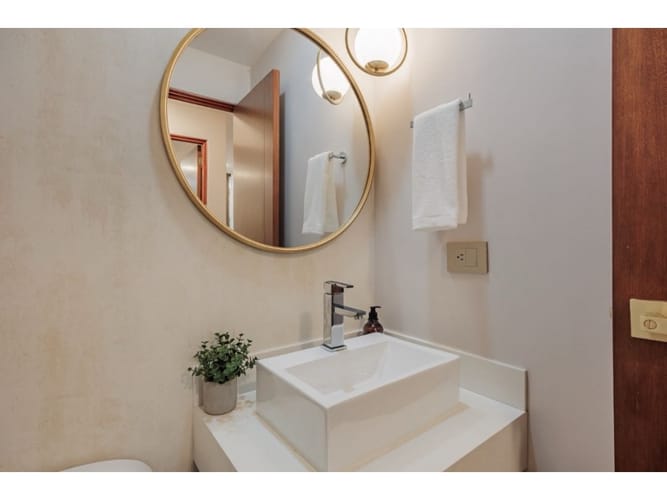 Apartamento en venta en El Poblado, Medellín · foto 4 de 20