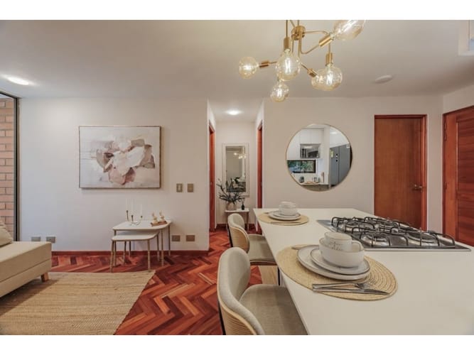 Apartamento en venta en El Poblado, Medellín · foto 6 de 20