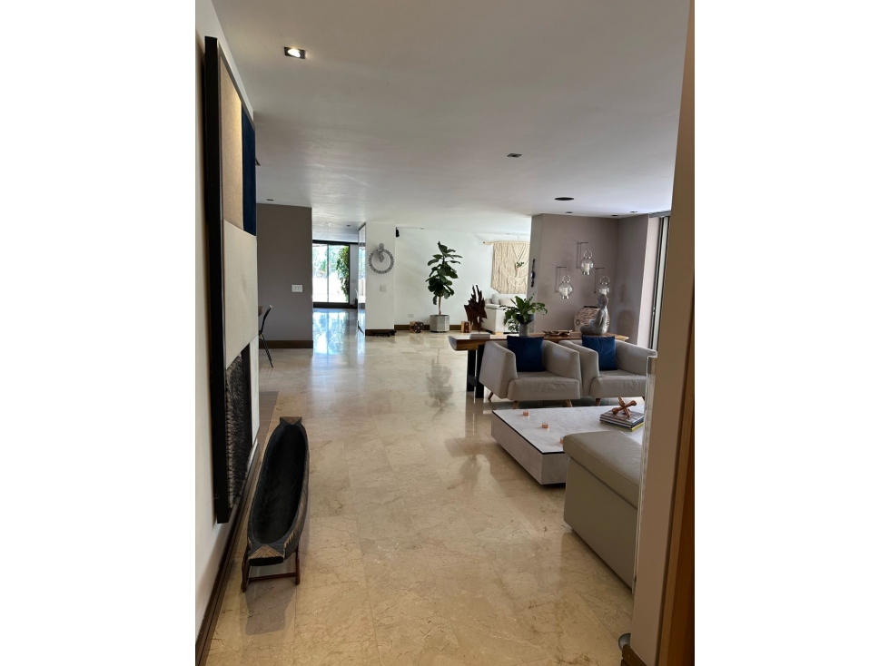 Apartamento en venta en El Poblado, Medellín · foto 7 de 24