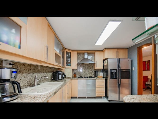 Casa de 3 alcobas en venta en Loma Del Esmeraldal, Envigado, 273 m² · foto 6 de 16