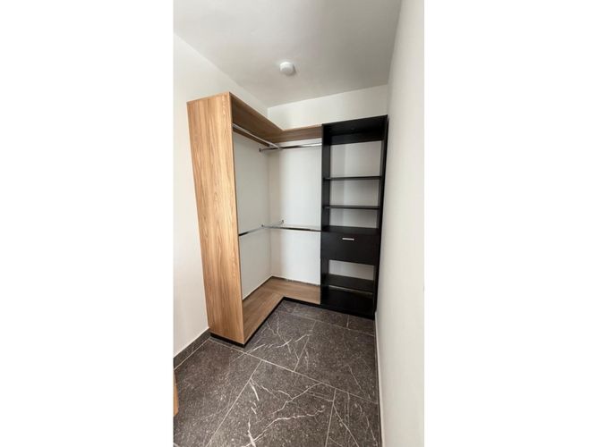 Casa de 3 alcobas en venta en El Porvenir, Rionegro, 370 m² · foto 22 de 24