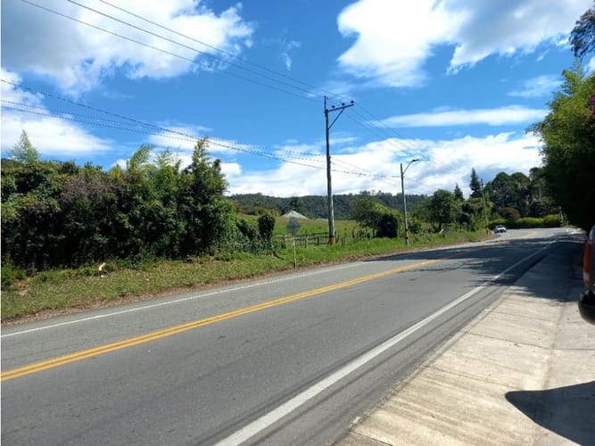 Lote en arriendo en Llano Grande, Rionegro, 12270 m² · foto 2 de 10