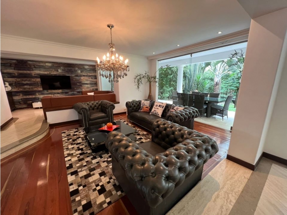 4BR House in El Poblado (520 m²) - 2