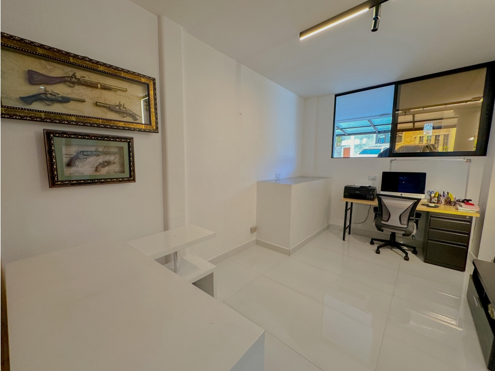 Casa en arriendo en La Candelaria, Medellín · foto 10 de 24