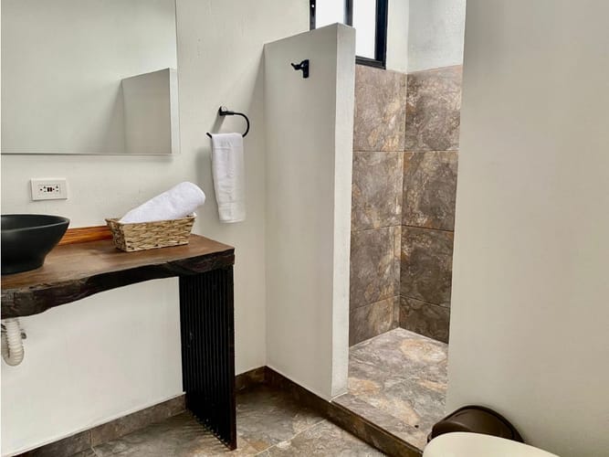 Casa de 3 alcobas en venta en San Antonio De Pereira, El Carmen de Viboral, 200 m² · foto 14 de 18