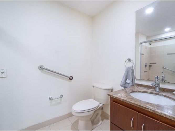 Apartamento de 1 alcoba en arriendo en Patio Bonito, Medellín, 57 m² · foto 4 de 6
