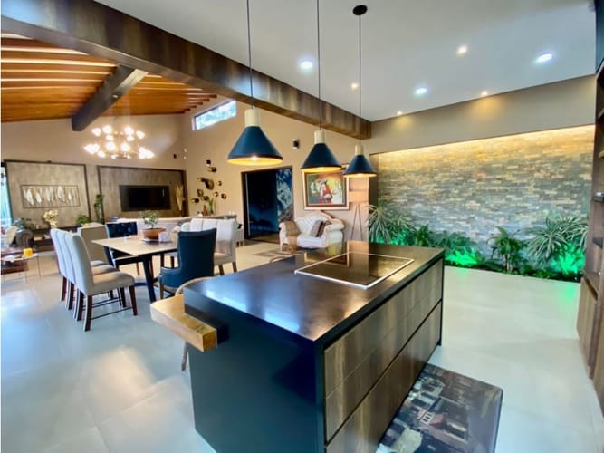 4BR House in Santa ana (380 m²) - 2