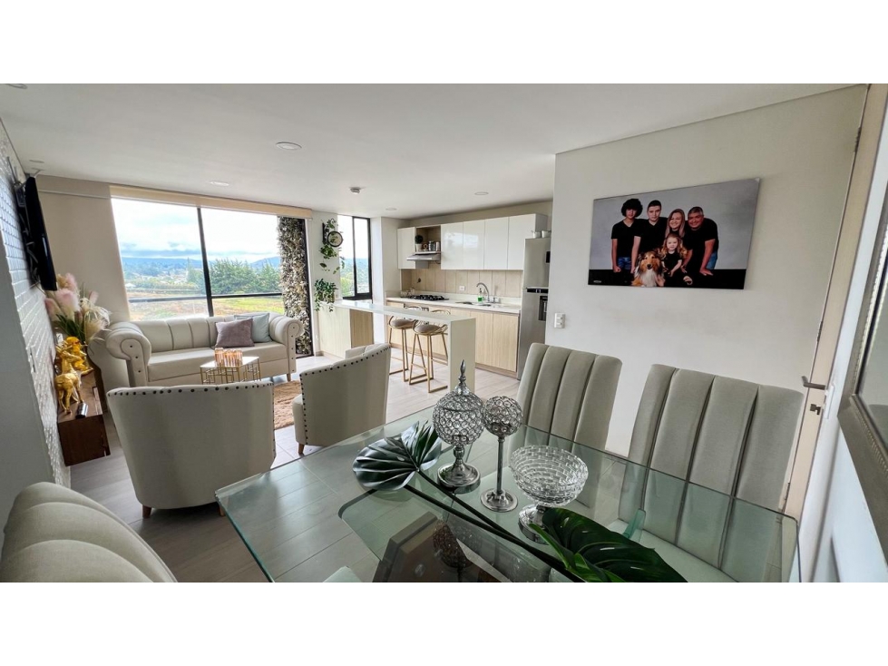 Apartamento en venta en Marinilla · foto 3 de 23