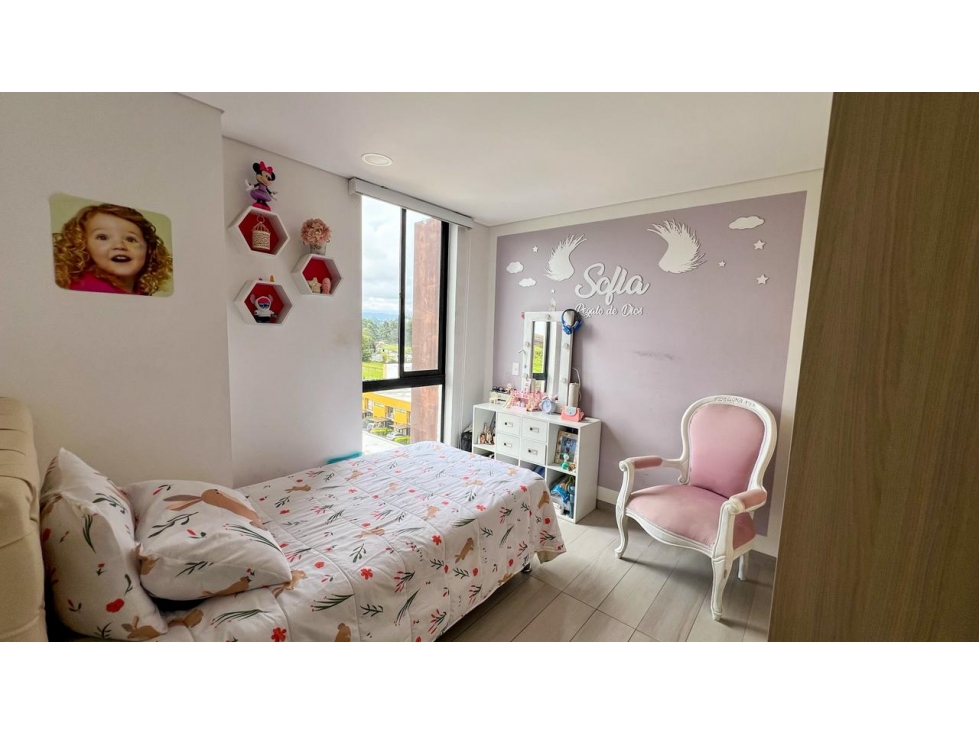 Apartamento en venta en Marinilla · foto 9 de 23
