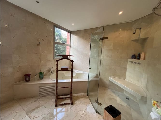Apartamento de 4 alcobas en venta en La Florida, Medellín, 410 m² · foto 10 de 24