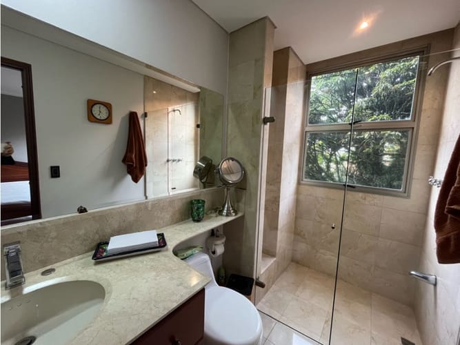 Apartamento de 4 alcobas en venta en La Florida, Medellín, 410 m² · foto 17 de 24