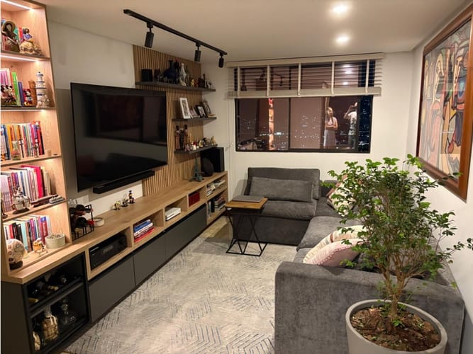 Apartamento de 3 alcobas en venta en Los Naranjos, Medellín, 170 m² · foto 4 de 24