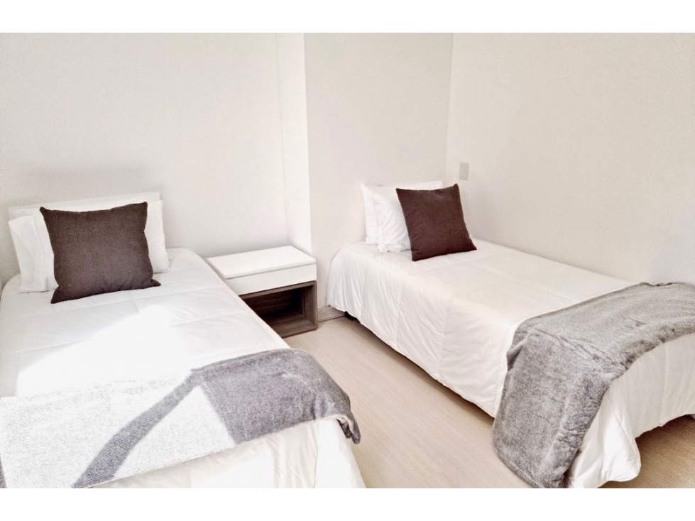 Apartamento en arriendo en El Poblado, Medellín · foto 11 de 24