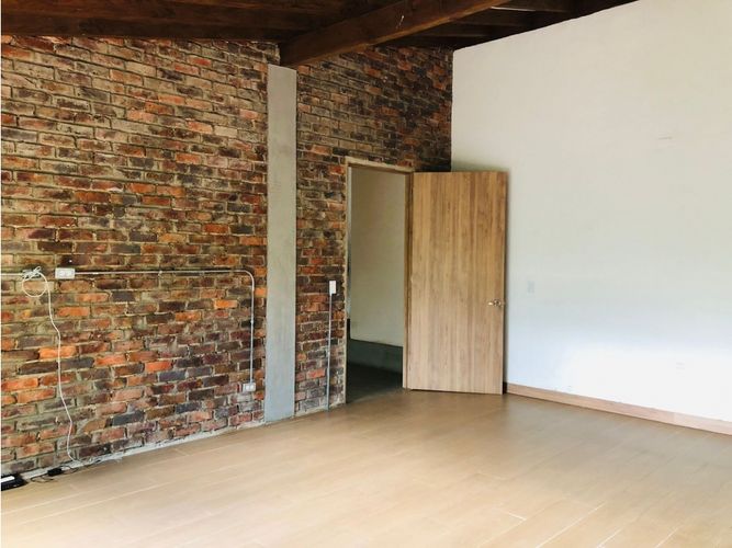 Casa de 3 alcobas en venta en El Porvenir, Rionegro, 380 m² · foto 12 de 14