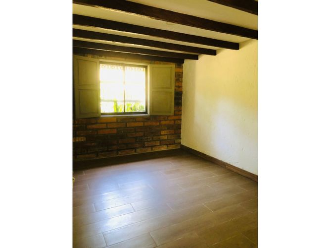 Casa de 3 alcobas en venta en El Porvenir, Rionegro, 380 m² · foto 14 de 14