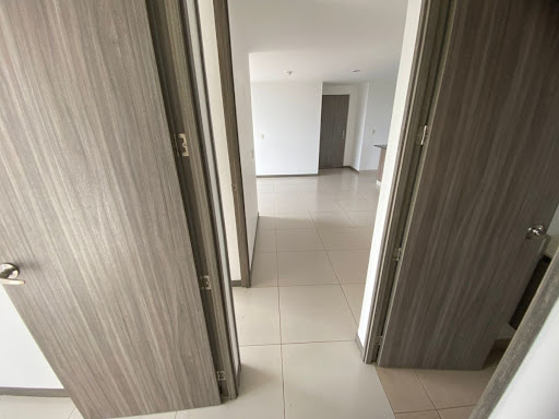 Apartamento en arriendo en Los Colegios, Rionegro · foto 3 de 18