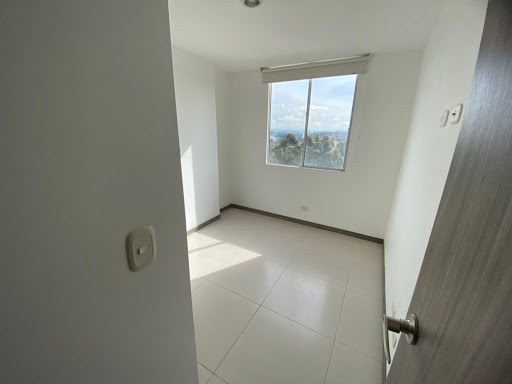 Apartamento en arriendo en Los Colegios, Rionegro · foto 9 de 18