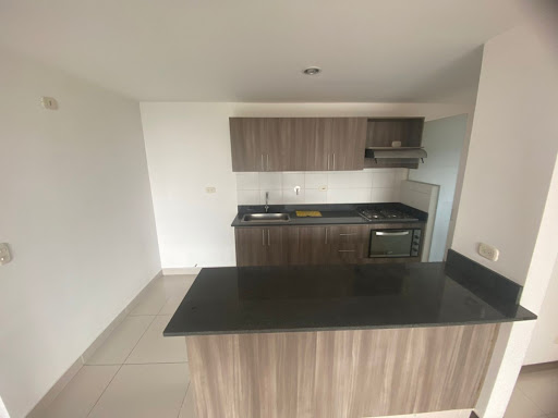 Apartamento en arriendo en Los Colegios, Rionegro · foto 16 de 18