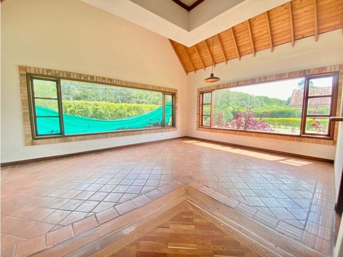 Casa de 4 alcobas en arriendo en Llano Grande, Rionegro, 300 m² · foto 18 de 24