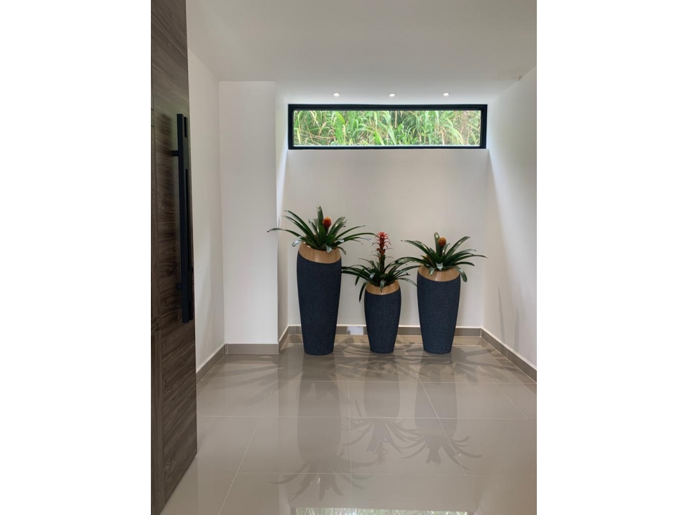 Casa en arriendo en El Poblado, Medellín · foto 15 de 24