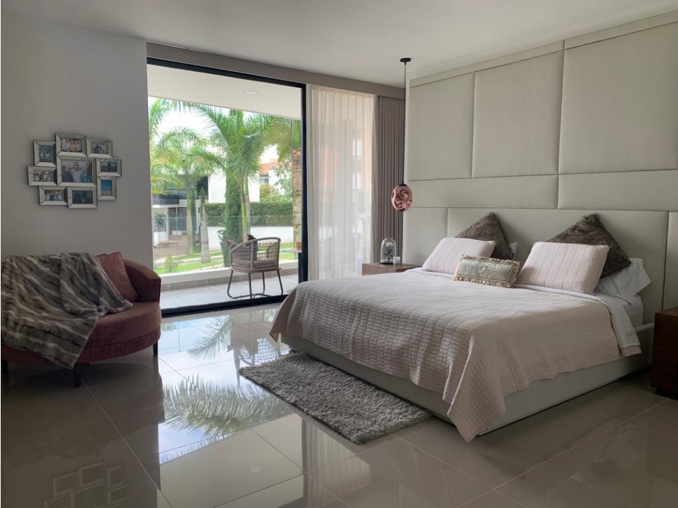 Casa en arriendo en El Poblado, Medellín · foto 17 de 24
