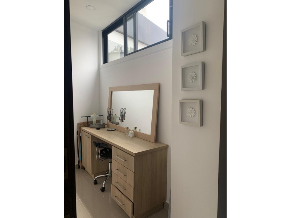 Casa en arriendo en El Poblado, Medellín · foto 18 de 24