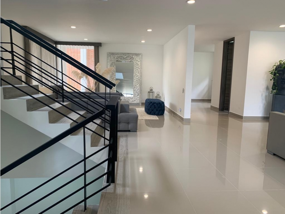 Casa en arriendo en El Poblado, Medellín · foto 19 de 24