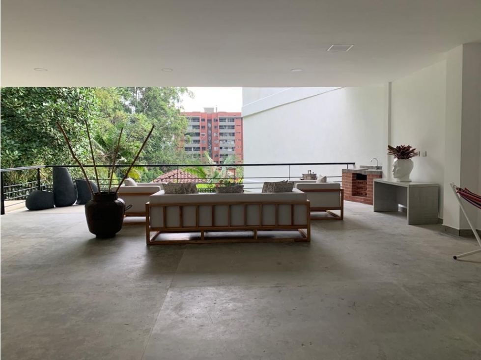 Casa en arriendo en El Poblado, Medellín · foto 22 de 24