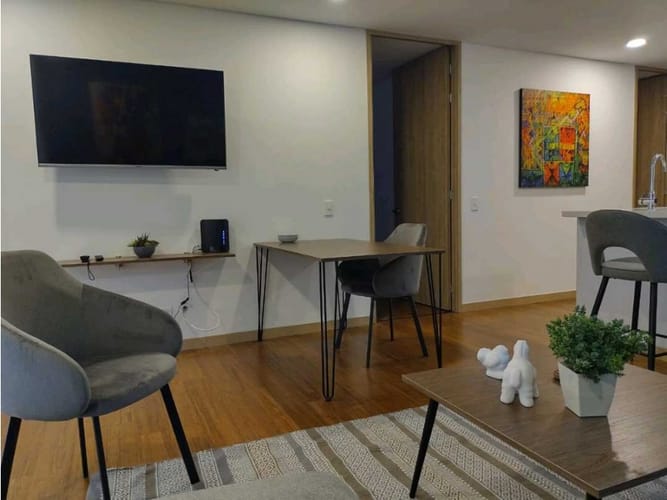 Apartamento de 1 alcoba en arriendo en El Diamante No. 2, Medellín, 75 m² · foto 7 de 12