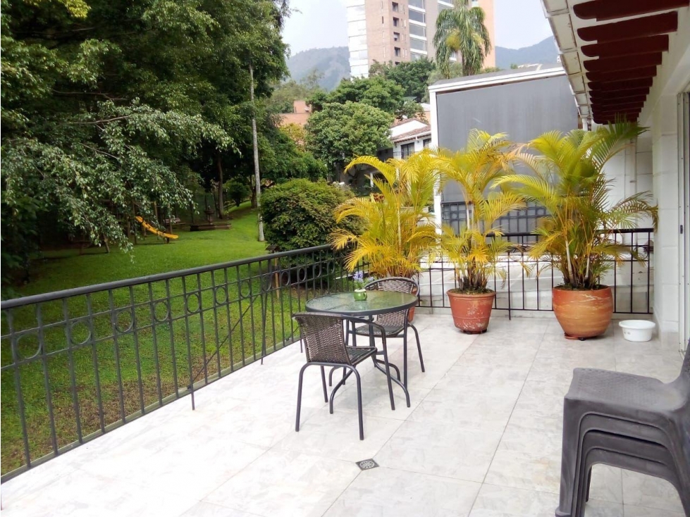 Casa en arriendo en Provenza, Medellín · foto 12 de 24