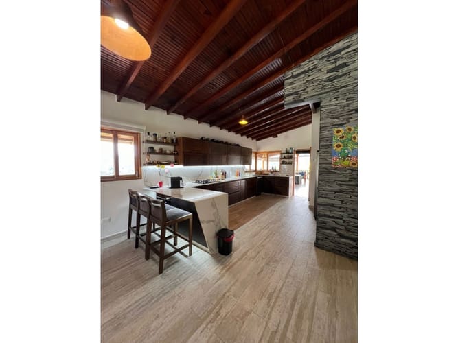 Casa de 4 alcobas en arriendo en Guarne, 237 m² · foto 14 de 16