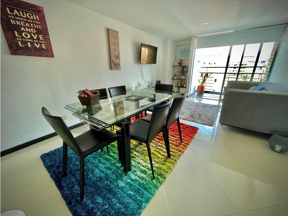 Apartamento en arriendo en Laureles, Medellín · foto 3 de 11