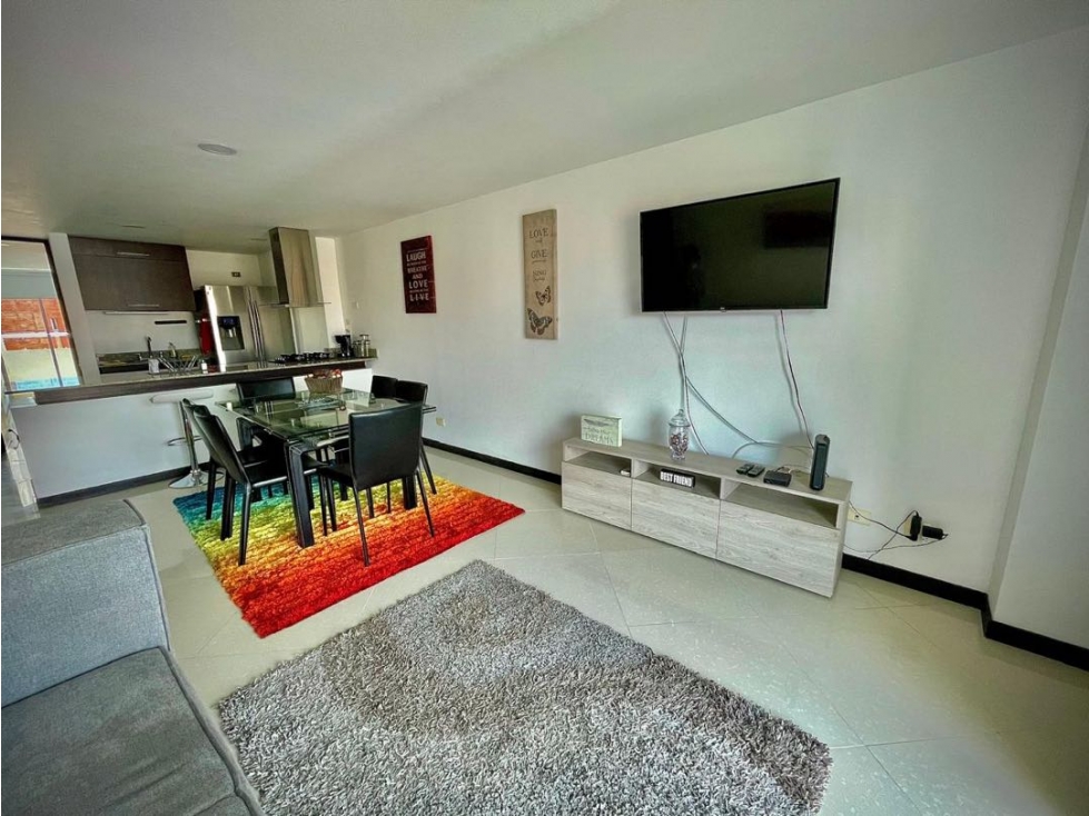 Apartamento en arriendo en Laureles, Medellín · foto 5 de 11