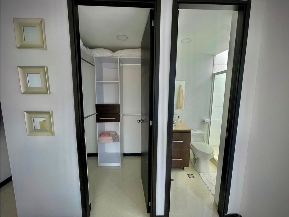 Apartamento en arriendo en Laureles, Medellín · foto 10 de 11