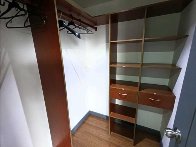 Apartamento de 4 alcobas en arriendo en San Lucas, Medellín, 400 m² · foto 21 de 24
