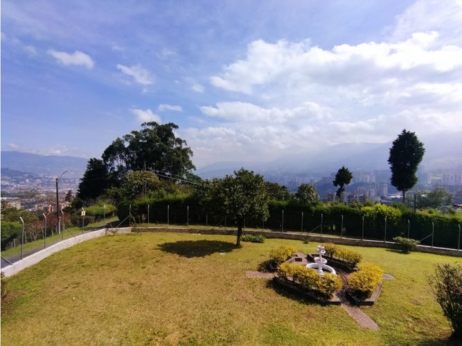 Casa de 4 alcobas en arriendo en San Rafael, Envigado, 380 m² · foto 7 de 24
