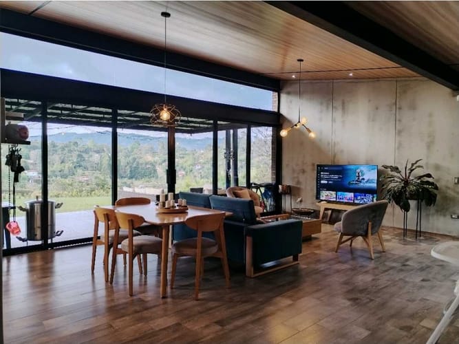 Casa de 4 alcobas en arriendo en San Jose, Guarne, 277 m² · foto 6 de 16