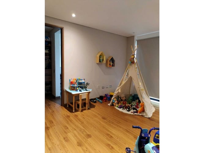 Casa de 4 alcobas en arriendo en San Jose, Guarne, 277 m² · foto 12 de 16
