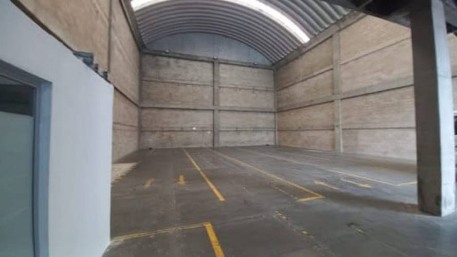 Bodega en arriendo en Pan De Azucar, La Estrella, 560 m² · foto 6 de 12