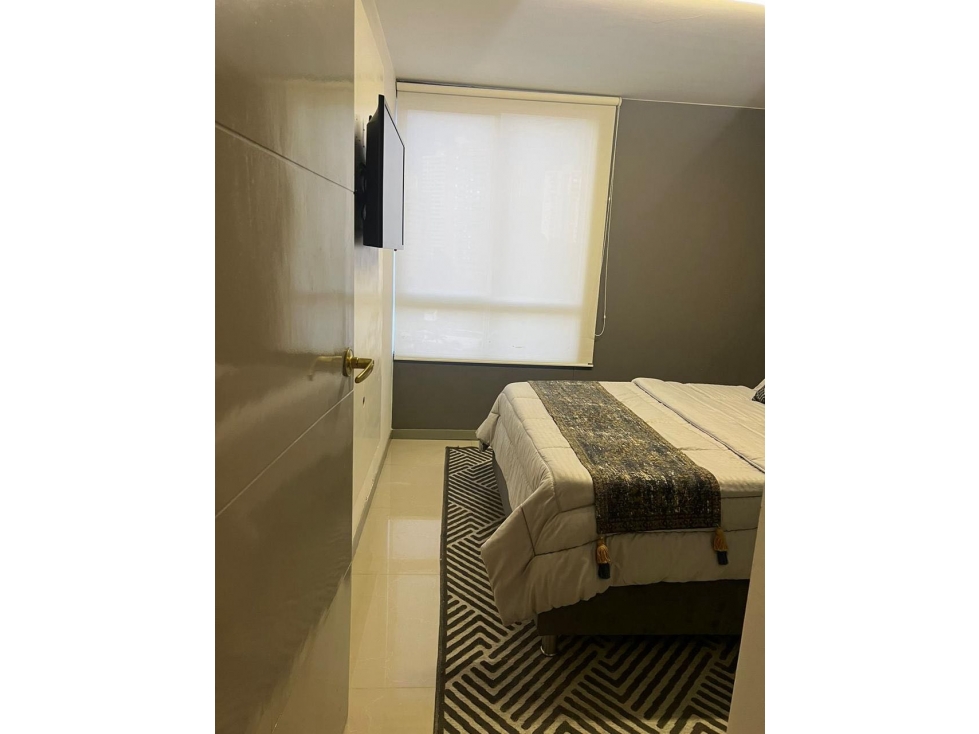 Apartamento en arriendo en El Poblado, Medellín · foto 13 de 24