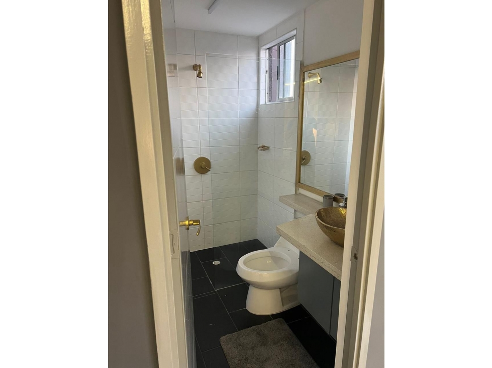 Apartamento en arriendo en El Poblado, Medellín · foto 22 de 24
