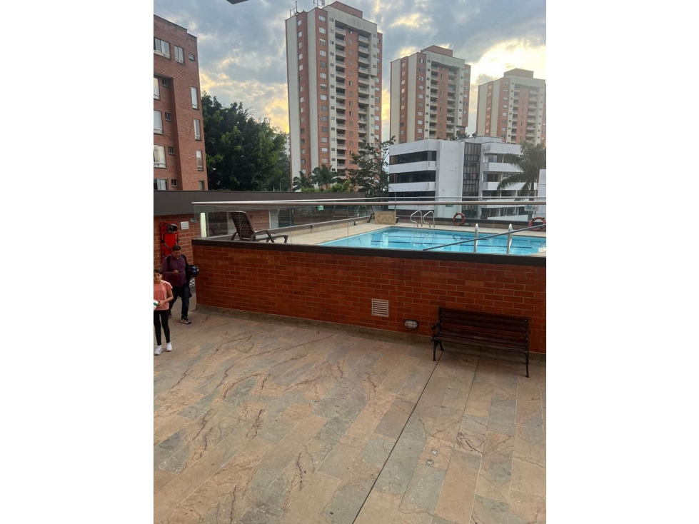 Apartamento en arriendo en El Poblado, Medellín · foto 24 de 24